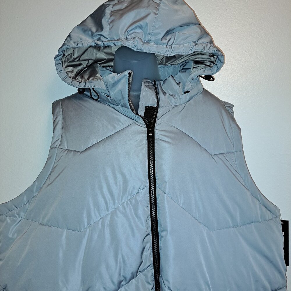 New With Tags Nuage Regular Chevron Quilted Puffer Vest w/ Removable Hood - Picture 14 of 15